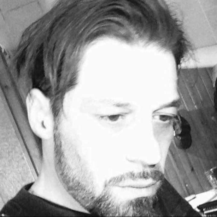 Profil de Lotfi