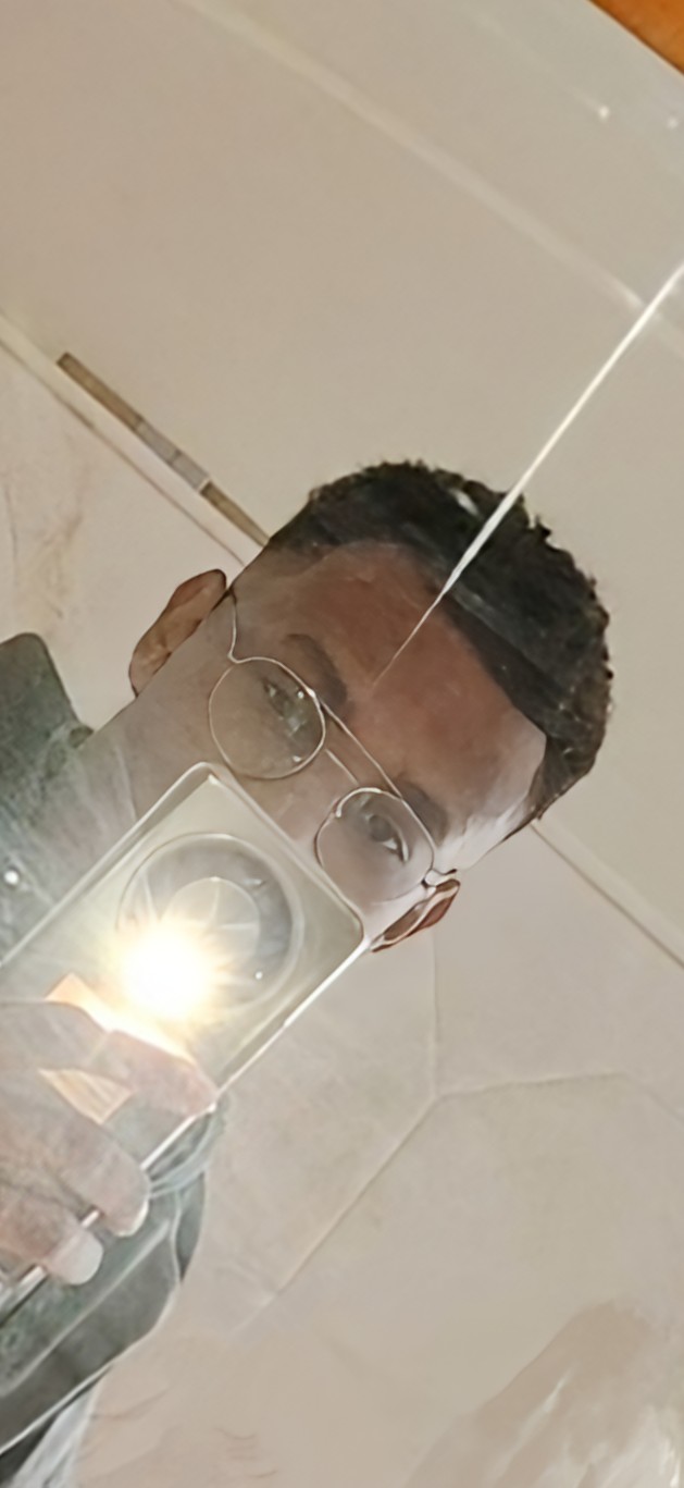 Profil de Fayez